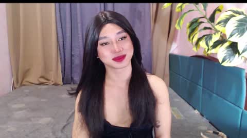Stella online show from July 3, 2026, 2:01 pm