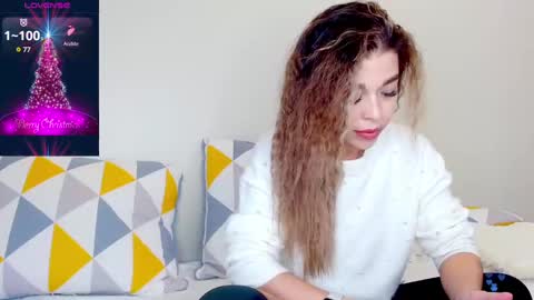 Snapshot of yoursoul_mila chatting on December 9, 2024, 11:15 am yoursoul_mila online show from December 9, 2024, 11:15 am