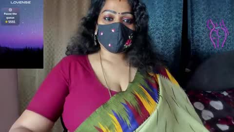 Snapshot of yourss_preethy chatting on January 25, 2025, 9:15 am preethy online show from January 25, 2025, 9:15 am