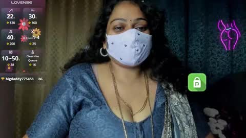 Snapshot of yourss_preethy chatting on February 1, 2025, 3:18 pm preethy online show from February 1, 2025, 3:18 pm