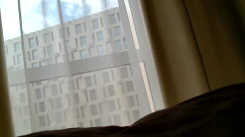 Sophie online show from June 13, 2026, 12:25 pm