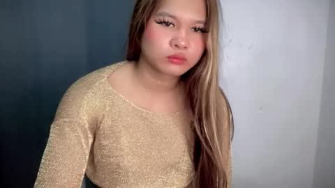 yoursweetgirl_zia online show from March 18, 2026, 1:31 am
