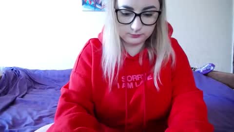 Snapshot of yourswetiegirl chatting on April 28, 2026, 8:52 am Sofia online show from April 28, 2026, 8:52 am