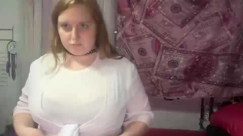Snapshot of yourthickgingergoddess chatting on December 16, 2025, 1:21 am yourthickgingergoddess online show from December 16, 2025, 1:21 am