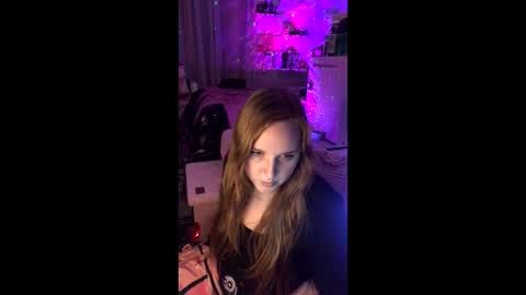 Snapshot of yourthickgingergoddess chatting on February 16, 2026, 5:36 am yourthickgingergoddess online show from February 16, 2026, 5:36 am