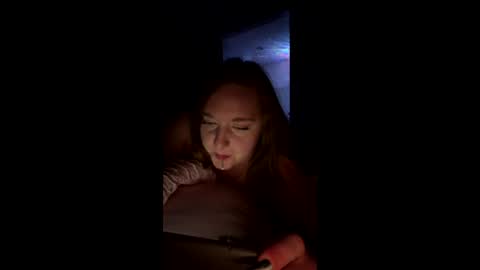 Snapshot of yourthickgingergoddess chatting on June 3, 2026, 7:22 am yourthickgingergoddess online show from June 3, 2026, 7:22 am