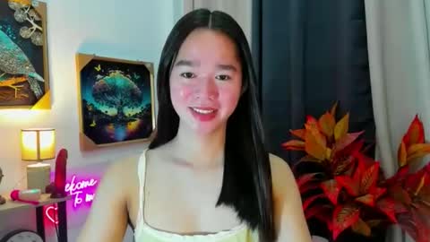 yourtinybunny online show from January 13, 2026, 11:04 am