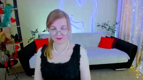 Snapshot of youruniverser chatting on July 7, 2026, 7:23 am Alice online show from July 7, 2026, 7:23 am
