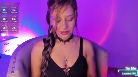 Snapshot of yourwishisme_val chatting on April 20, 2026, 7:59 pm Val online show from April 20, 2026, 7:59 pm