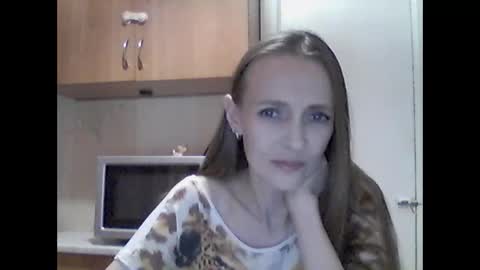 Youur light online show from January 6, 2026, 7:06 pm