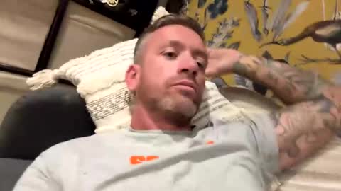 You want us 69 online show from November 2, 2025, 5:37 pm