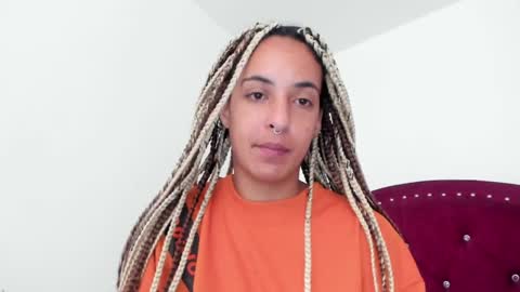 elizabeth  ju   online show from December 30, 2024, 6:05 pm