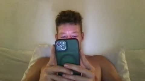 Snapshot of yoyoyo1221 chatting on November 22, 2025, 7:07 am yoyoyo1221 online show from November 22, 2025, 7:07 am