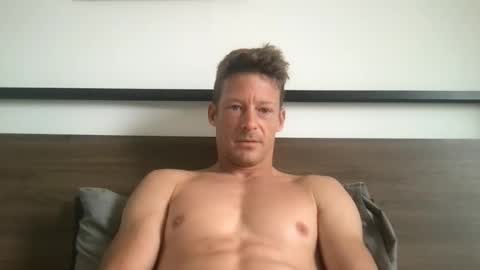 Snapshot of yoyoyo1221 chatting on March 18, 2026, 11:41 pm yoyoyo1221 online show from March 18, 2026, 11:41 pm