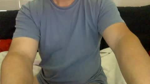yque online show from July 6, 2026, 3:36 pm