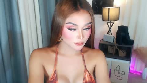 ysabellefox online show from June 21, 2026, 10:07 am
