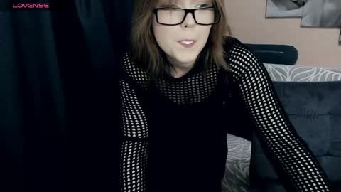 Snapshot of yukishine chatting on April 15, 2026, 4:25 pm YukiShine online show from April 15, 2026, 4:25 pm