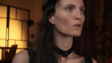 yulla dao online show from November 1, 2025, 6:21 pm