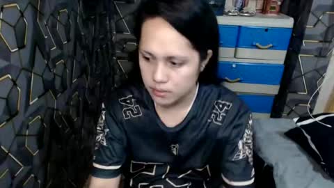 Snapshot of yumi_white chatting on October 3, 2025, 11:46 pm yumi online show from October 3, 2025, 11:46 pm