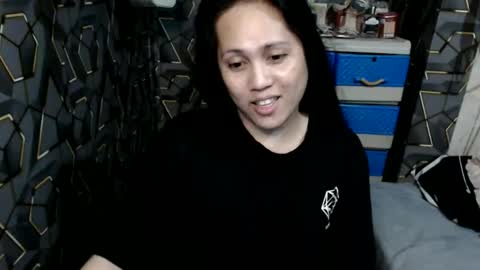 Snapshot of yumi_white chatting on October 27, 2025, 3:49 pm yumi online show from October 27, 2025, 3:49 pm