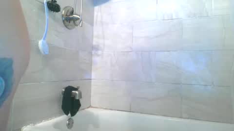 Snapshot of yumiepussyy chatting on October 19, 2025, 1:06 am Payton kelly online show from October 19, 2025, 1:06 am