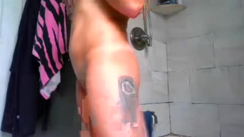 Snapshot of yumiepussyy chatting on July 28, 2026, 4:39 pm Payton kelly online show from July 28, 2026, 4:39 pm