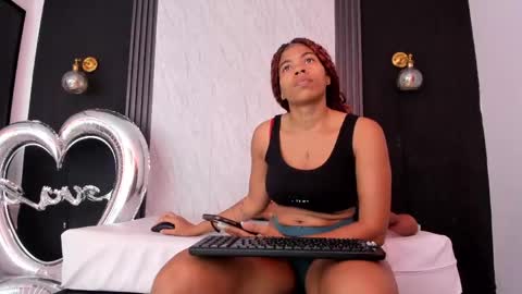 Yummyduo online show from May 24, 2026, 12:10 pm