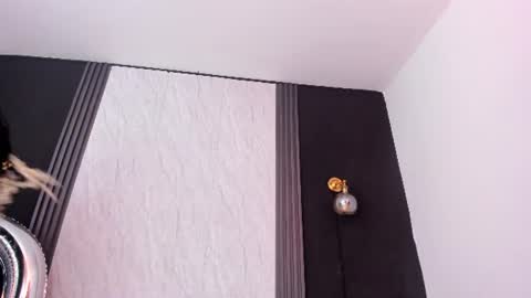 Yummyduo online show from July 28, 2026, 7:39 pm