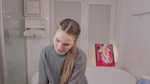 Emily online show from February 15, 2026, 4:25 pm