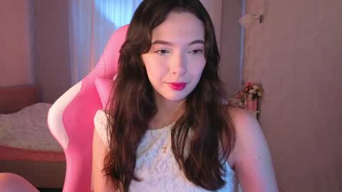 Snapshot of yuna_sunshy chatting on June 8, 2026, 1:28 am Yuna online show from June 8, 2026, 1:28 am