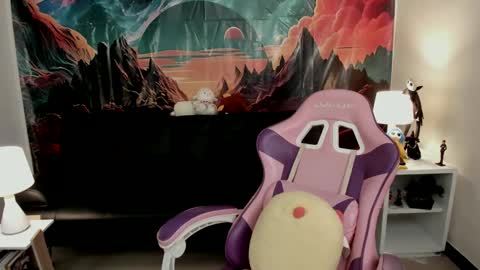 Yuna online show from October 2, 2025, 3:52 pm