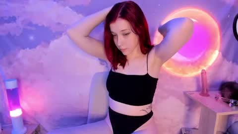 Yuna online show from April 23, 2026, 9:39 pm