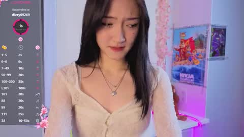 yung_leana online show from February 19, 2026, 6:59 pm