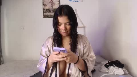 Snapshot of yungelitamor_ chatting on March 8, 2025, 5:28 am ELITA online show from March 8, 2025, 5:28 am