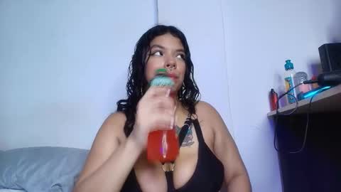 Snapshot of yungelitamor_ chatting on March 11, 2025, 7:58 am ELITA online show from March 11, 2025, 7:58 am