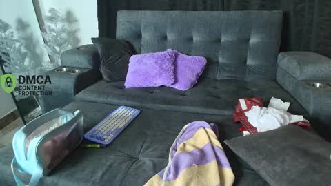 Snapshot of yungelitamor_ chatting on January 11, 2026, 4:50 am ELITA online show from January 11, 2026, 4:50 am