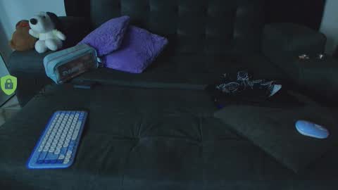 Snapshot of yungelitamor_ chatting on February 6, 2026, 4:39 am ELITA online show from February 6, 2026, 4:39 am