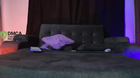 Snapshot of yungelitamor_ chatting on March 8, 2026, 5:22 am ELITA online show from March 8, 2026, 5:22 am