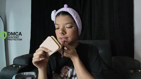 Snapshot of yungelitamor_ chatting on April 10, 2026, 5:34 am ELITA online show from April 10, 2026, 5:34 am