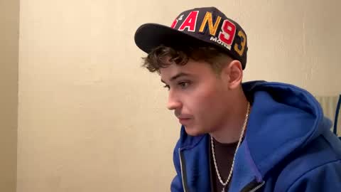 Snapshot of yungstudbev chatting on December 21, 2024, 10:51 pm yungstudbev online show from December 21, 2024, 10:51 pm