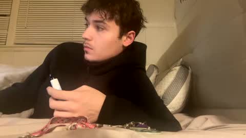 Snapshot of yungstudbev chatting on February 5, 2025, 4:06 am yungstudbev online show from February 5, 2025, 4:06 am