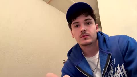 Snapshot of yungstudbev chatting on October 6, 2025, 5:54 pm yungstudbev online show from October 6, 2025, 5:54 pm