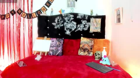 Snapshot of yuong_jung chatting on October 23, 2025, 1:27 am yuong soo online show from October 23, 2025, 1:27 am