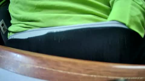 Snapshot of yuppers1234 chatting on April 10, 2026, 2:11 pm yuppers1234 online show from April 10, 2026, 2:11 pm