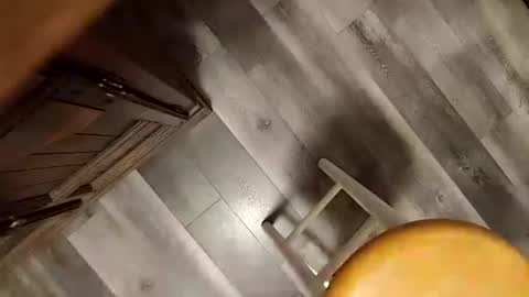 yupthatshim online show from February 12, 2025, 3:18 am