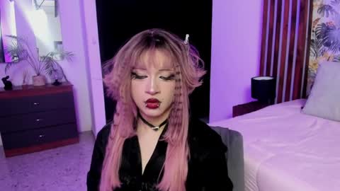 Yuri Kay online show from May 31, 2026, 11:50 am