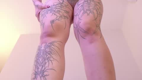 Hi My name Yuriko online show from January 5, 2026, 5:27 pm