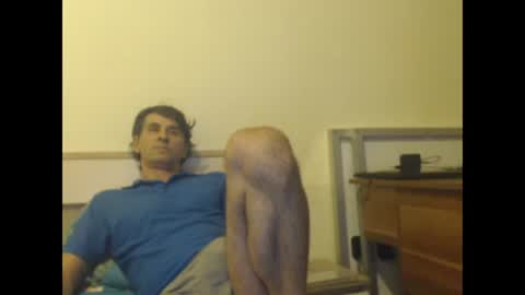 Snapshot of yvesstorm5 chatting on December 24, 2024, 8:16 pm yvesstorm5 online show from December 24, 2024, 8:16 pm