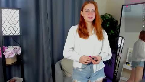 Alisa online show from October 21, 2025, 2:01 am