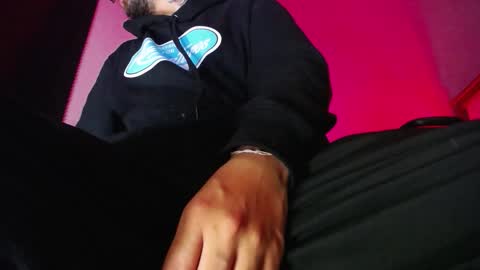 Zac Freelance model online show from November 4, 2025, 4:33 am